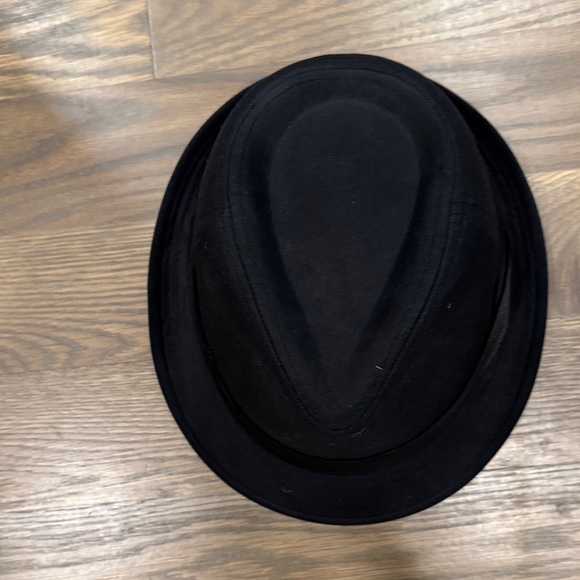 Stylish Black Fedora Hat from bebe - Picture 4 of 5